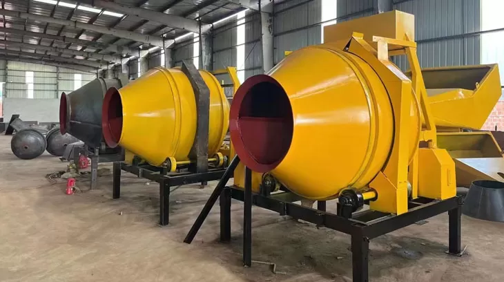 Self Concrete Mixer